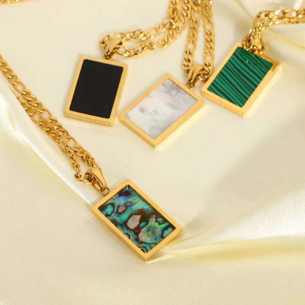 Madison Necklace - Picture 4 of 9